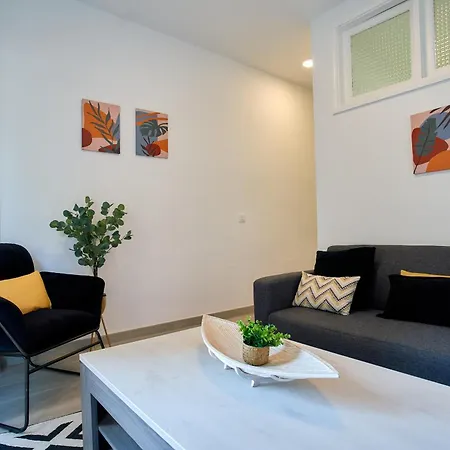 Urban Flat In Santa Catalina - 4 Min Walk To Apartament *
